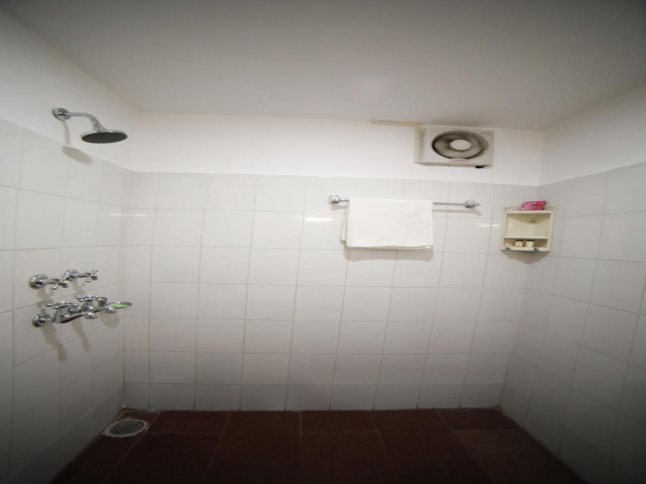Oyo 15561 Corporate Villa Jammu Εξωτερικό φωτογραφία