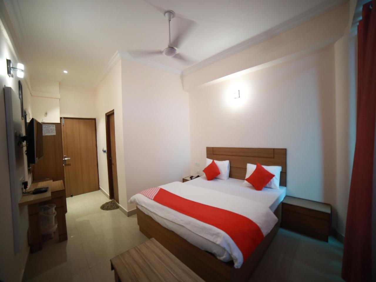 Oyo 15561 Corporate Villa Jammu Εξωτερικό φωτογραφία