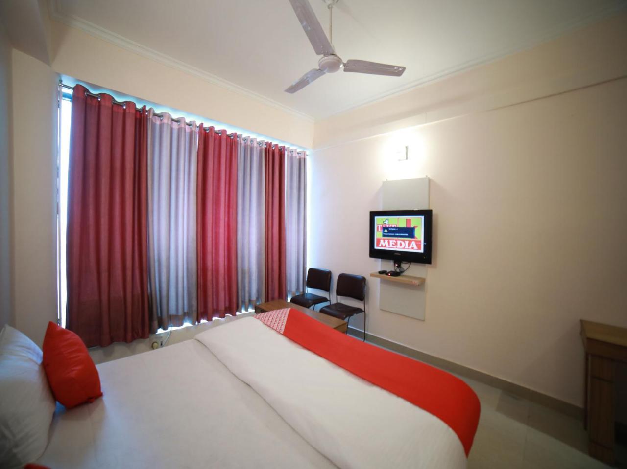 Oyo 15561 Corporate Villa Jammu Εξωτερικό φωτογραφία